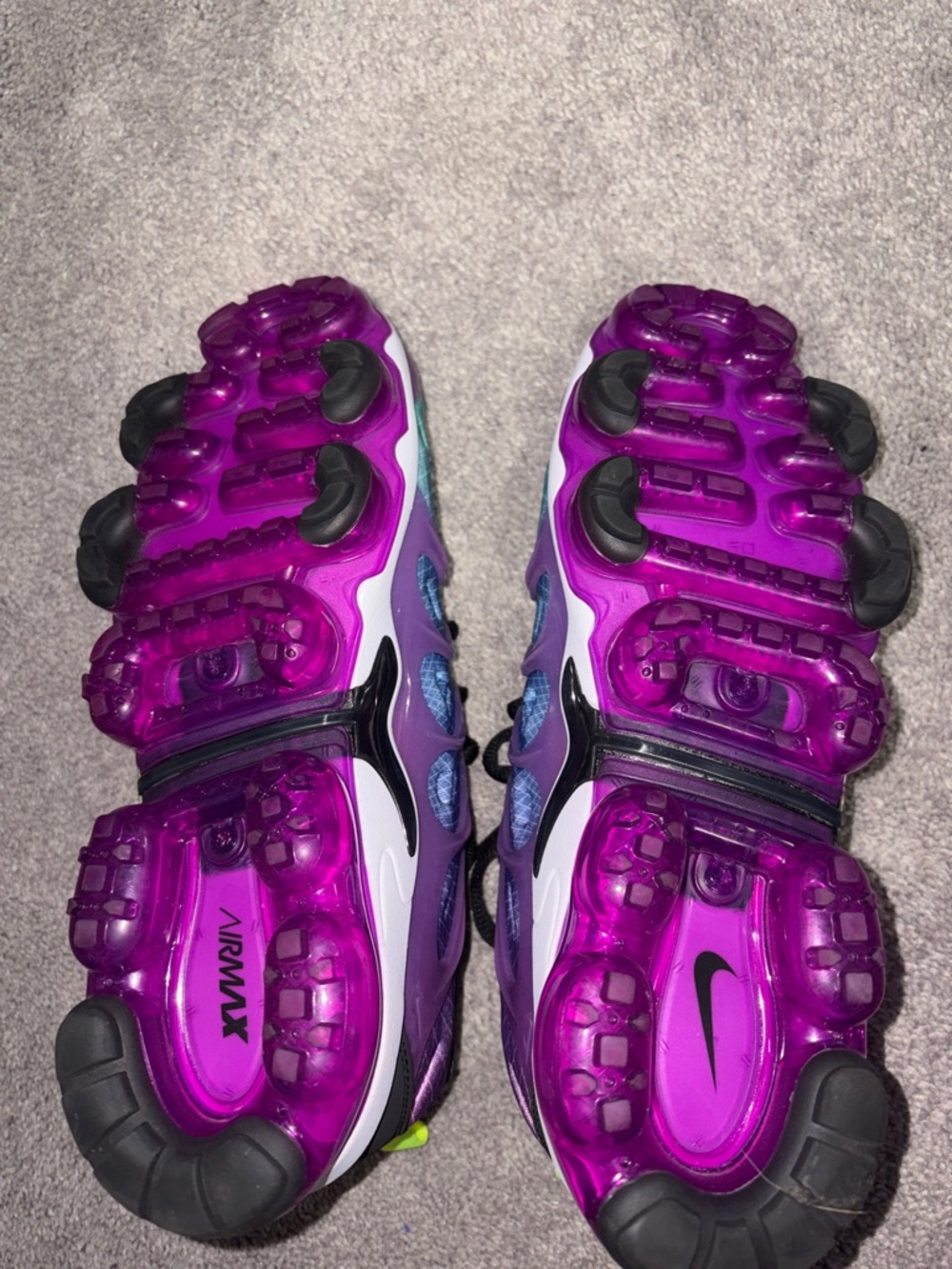 Nike Vapormax Plus - Picture 5 of 5